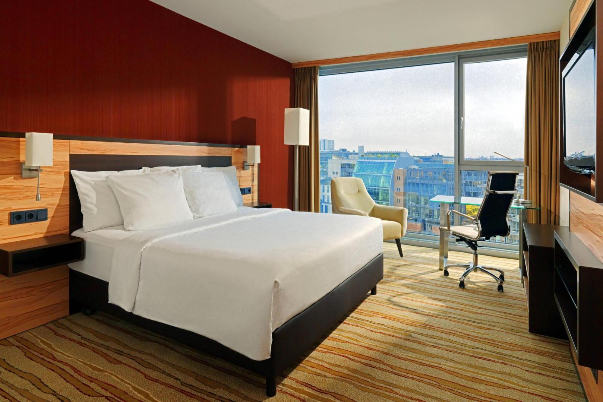 Courtyard By Marriott Duesseldorf Hafen Hotell Exteriör bild
